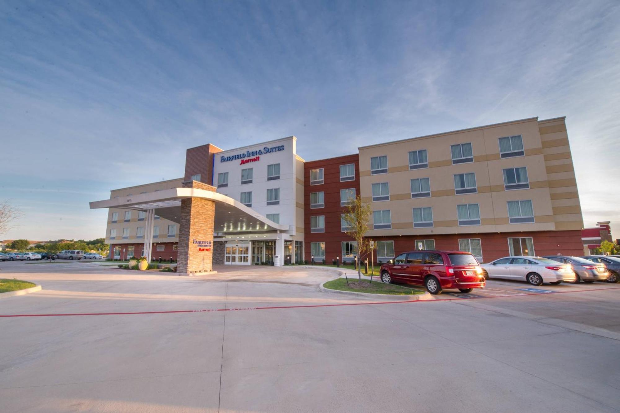 Fairfield Inn & Suites By Marriott Dallas Plano North Exterior photo